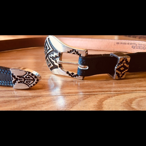 P. Nocona belt blk silver Aztec buckle - Picture 5 of 9